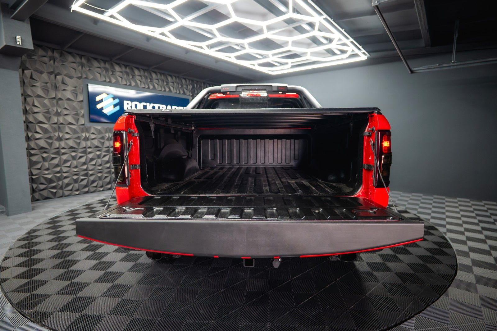 Fahrzeugabbildung Dodge RAM 5.7 V8 HEMI 4x4 RED DEVIL Offroad LONGBED