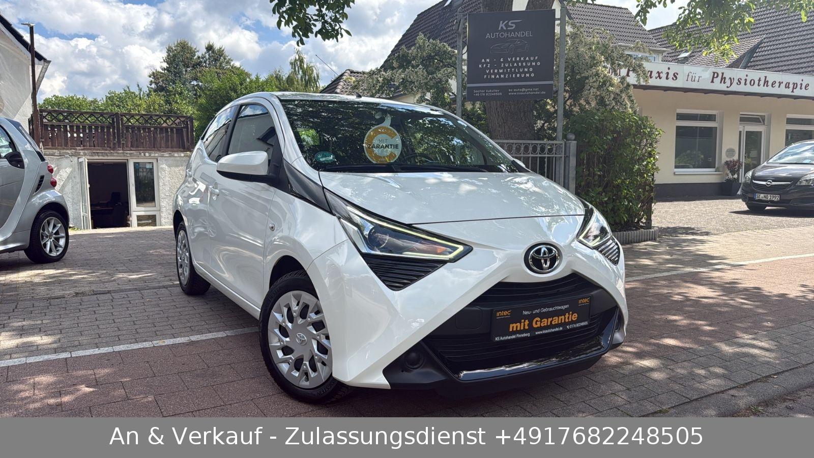 Toyota AYGO X-PLAY /TÜV & INSPEKTION FRISCH/GARANTIE