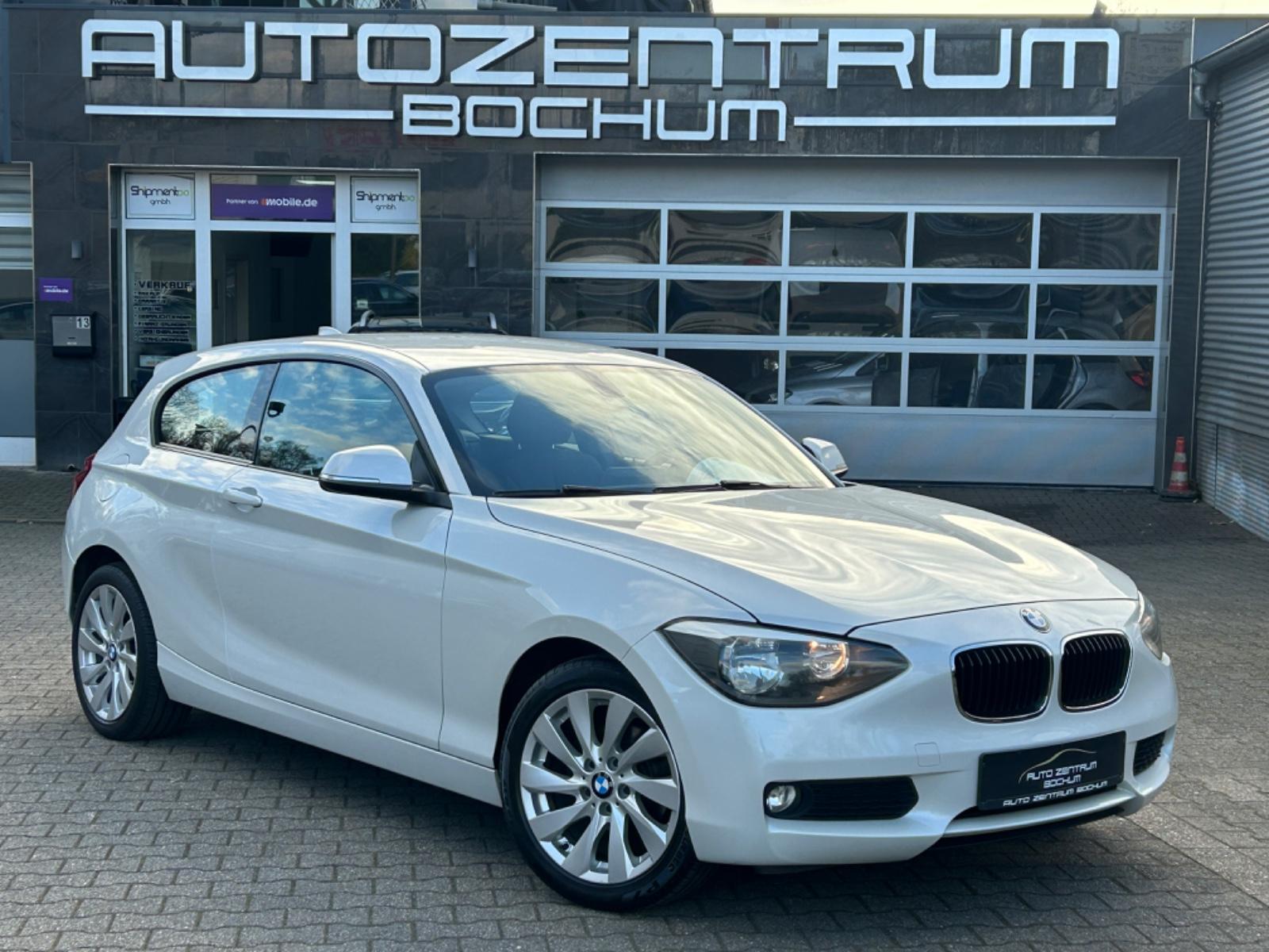 BMW 116 i Limousine Navi Automatik