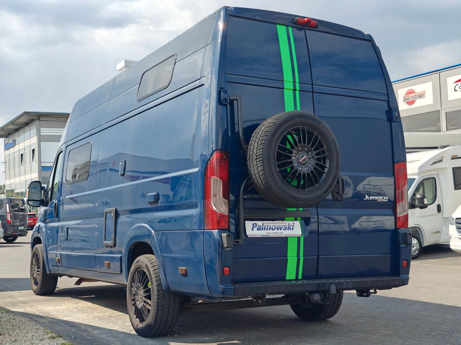 Fahrzeugabbildung Andere VR Motorhomes Pitanti 747 - Motorrad Transport -