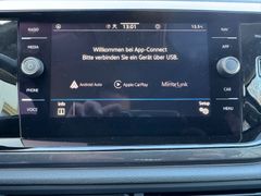 Fahrzeugabbildung Volkswagen Polo VI Highline Sitzh. Navi ACC Kamera. App