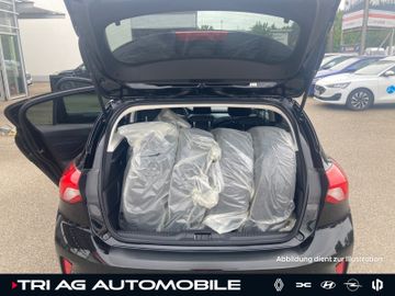 Ford Focus - 12