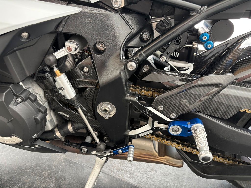 Fahrzeugabbildung BMW S1000 RR *WUNDERLICH *TracTive-SUSPENSION