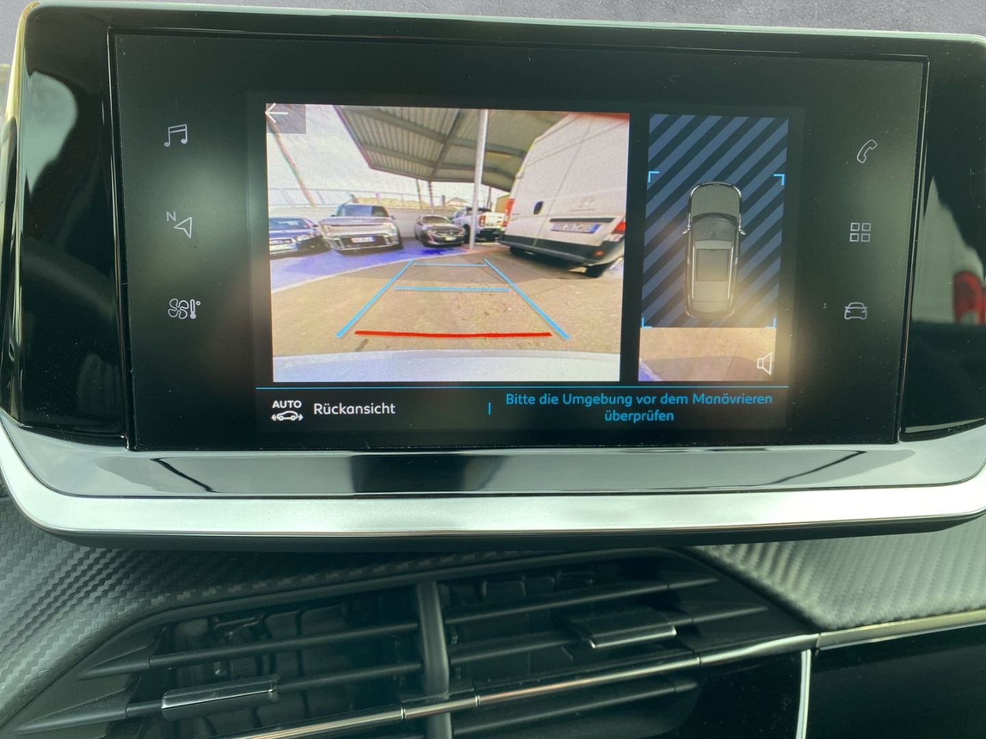 Fahrzeugabbildung Peugeot 2008 e- Active Elektromotor 136  *Rückfahrkamera