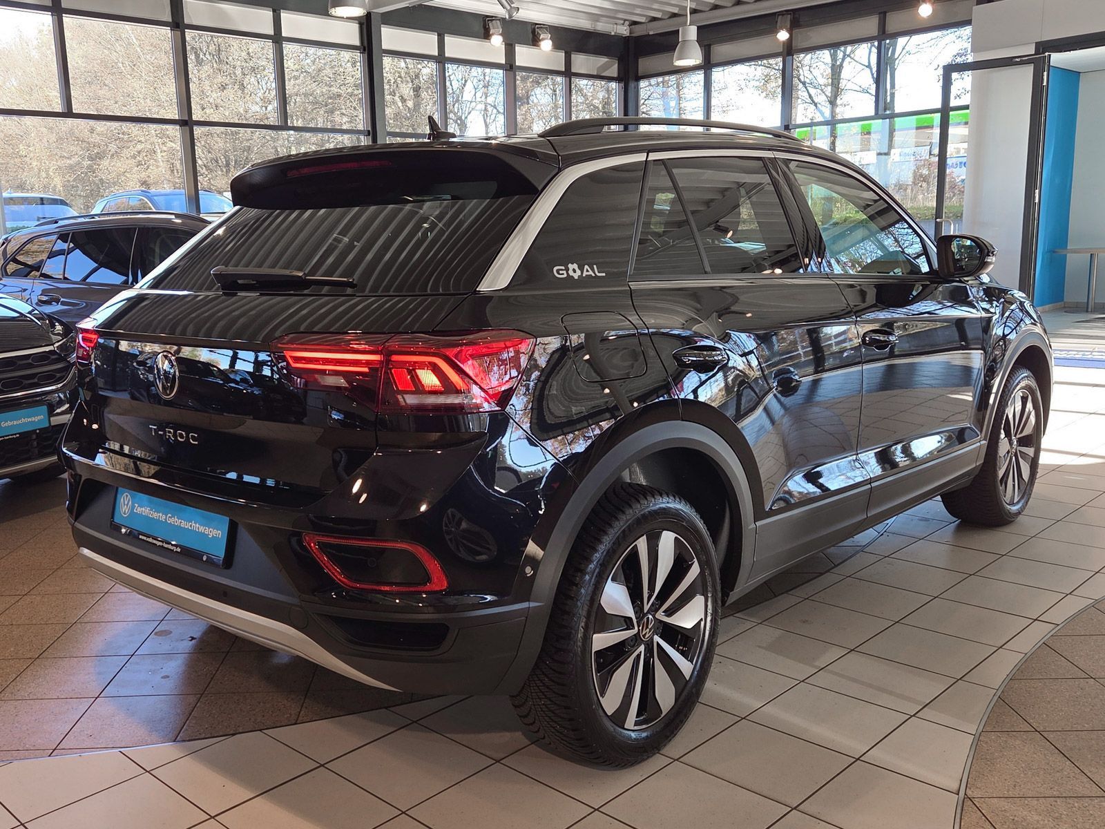 Volkswagen T-Roc - Bild 6