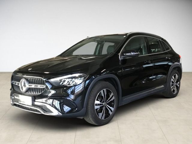 MERCEDES-BENZ GLA 200 d Progressive AHK AUT Kam. KlimaA LED LM