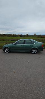 BMW E46 323i  Limousine