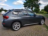 BMW X1 18i X-Line Nav*Led*PDC*Wi'reifen - BMW X1 Gebrauchtwagen in Hamburg