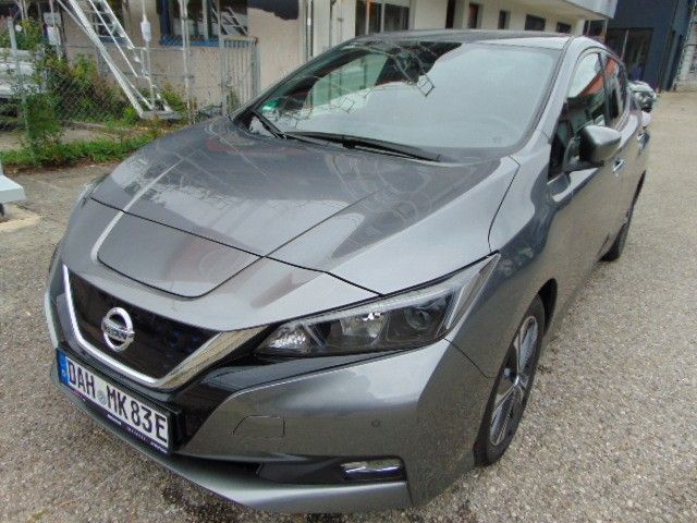 Nissan Leaf N-Connecta 39kWh Elektro 150 PSMY21 WP