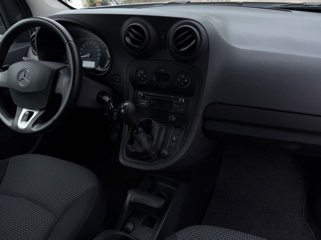 Citan Kombi 111 CDI extralang, 7 Sitze, AHK Bild 12