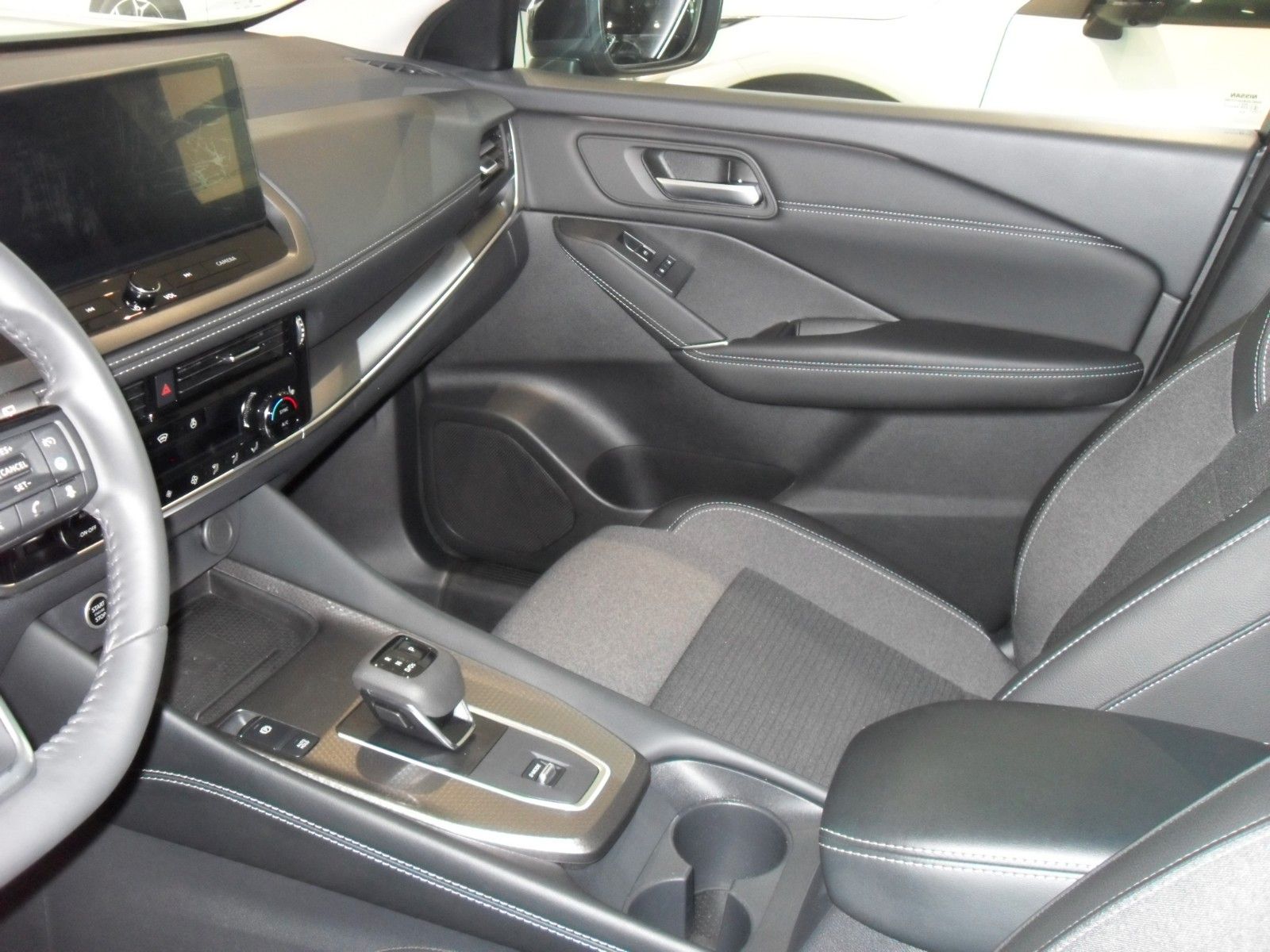 Fahrzeugabbildung Nissan Qashqai N-Connecta