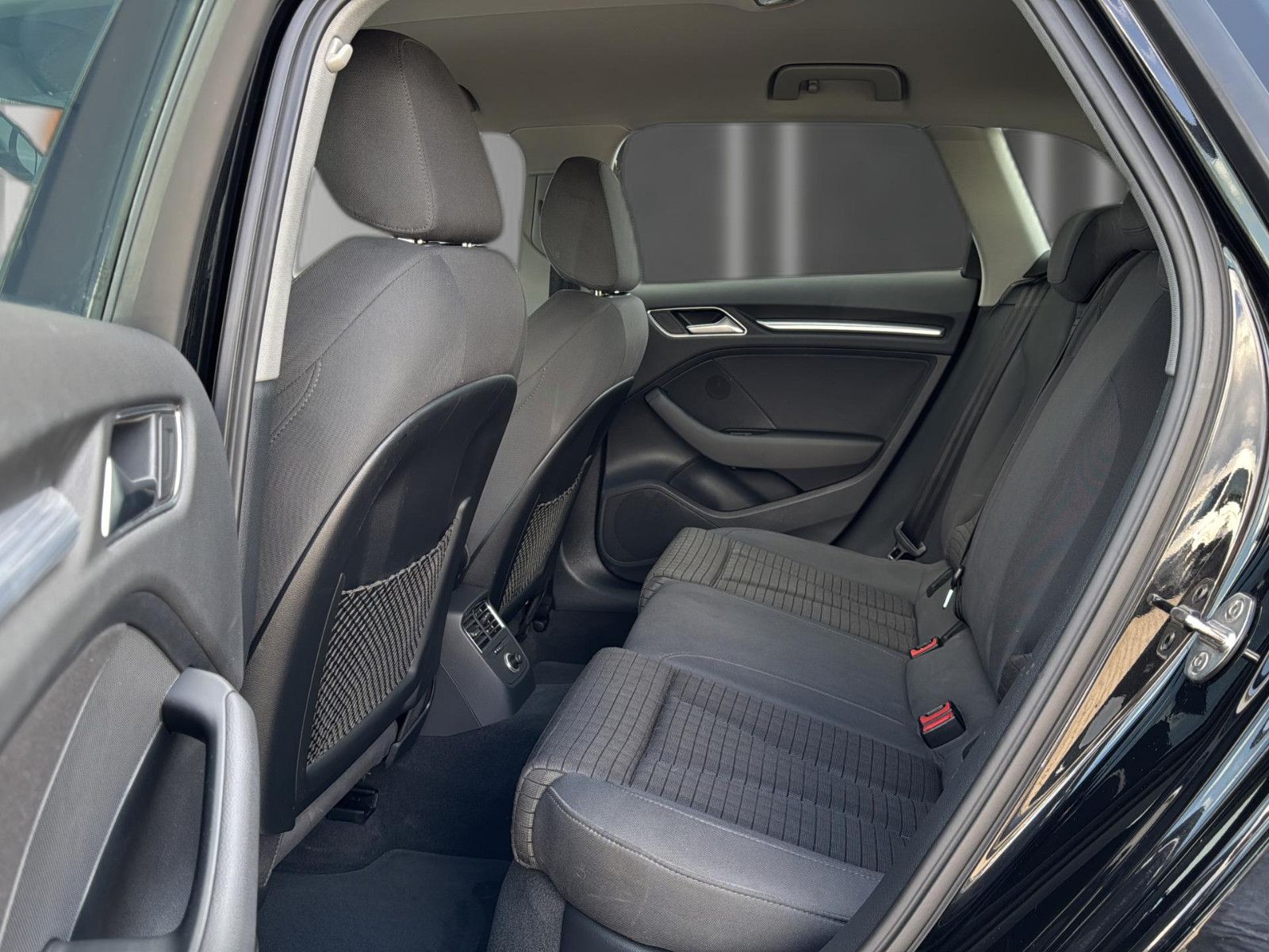 Audi A3 Sportback sport+LED+NAVI+PDC+SOUND+SHZG+2.HD foto 9