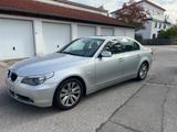 BMW 530i A - Navi Klima AHK Schiebedach - BMW 530 aus 2003: 530i