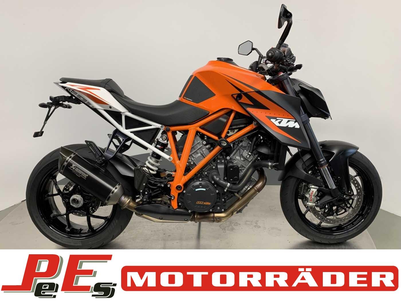 KTM 1290 Super Duke R *Service+Reifen neu*