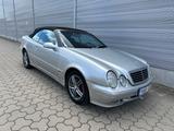 Mercedes-Benz CLK 230 KOMPRESSOR ELEGANCE,PdcV+H. - Mercedes-Benz CLK 230 aus 2002