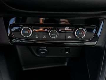 Opel Corsa F e Edition 360° Kamera Spurhalteassistent