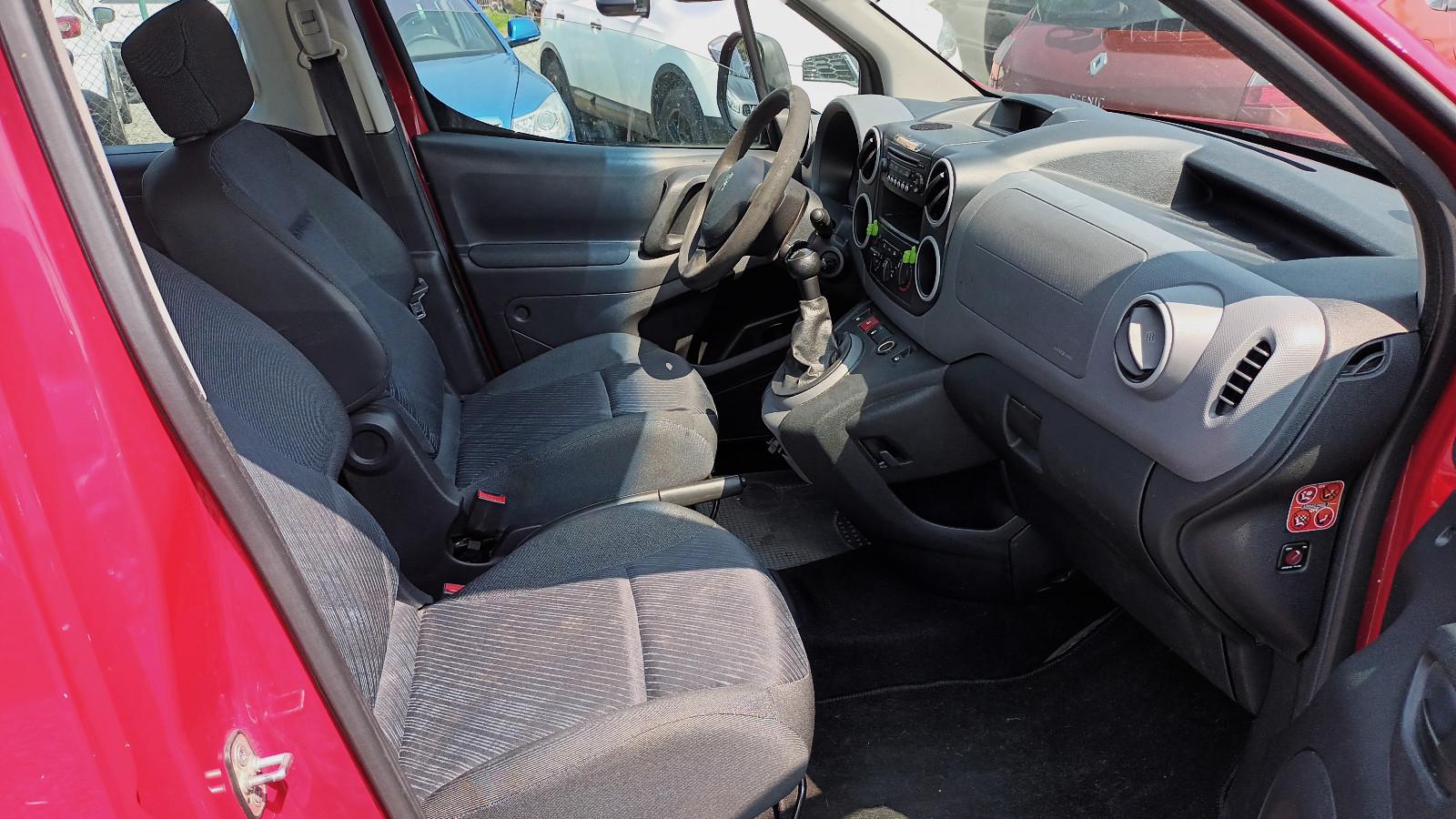 Peugeot PARTNER1.6HDI;KLIMA,PDC;BK;ESP;ISO;1stHand;Euro5