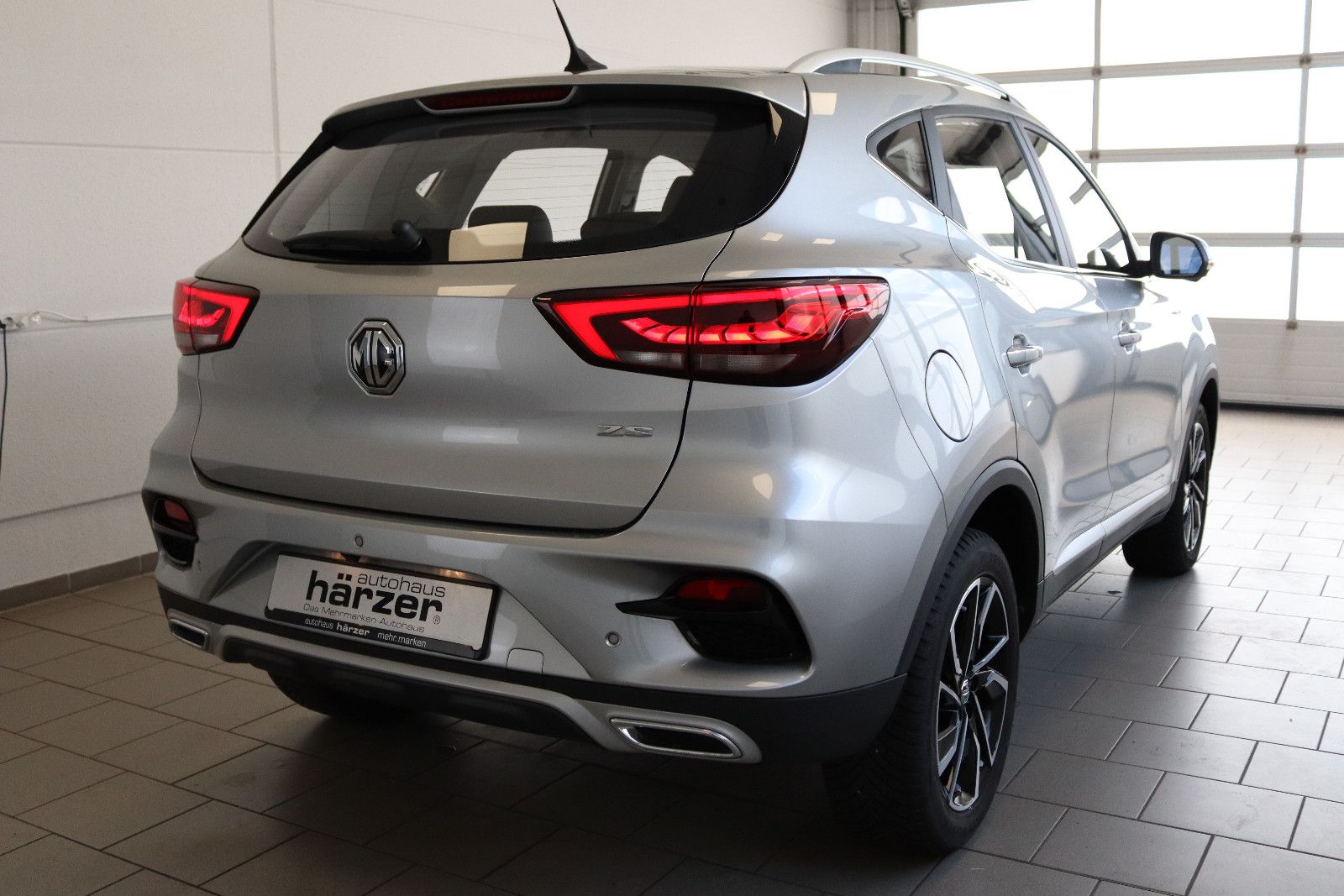 MG ZS