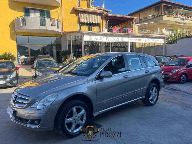 Mercedes-Benz MERCEDES CLASSE R320 del 2008 con soli 160.000KM