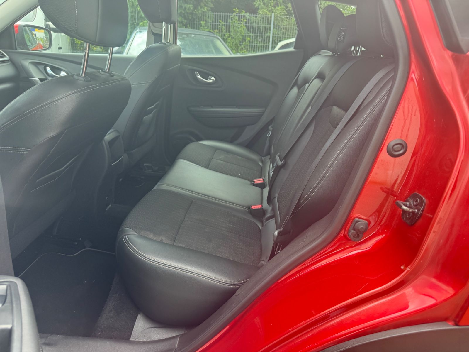Fahrzeugabbildung Renault Kadjar Experience Navi+Xenon+Bluetooth
