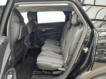 Peugeot 5008 Allure Pack HDI 130 Navi+SHZ+360°+7Sitzer