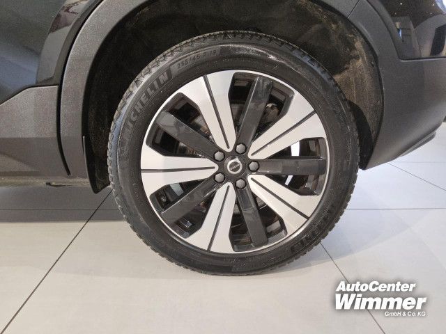 Foto Nummer 16: VOLVO XC 40