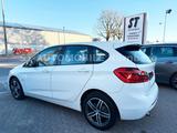 BMW 218i Active Tourer Sport Line*PDC*LED*TEMPO*NAVI - BMW 2er Reihe: Tourer Active