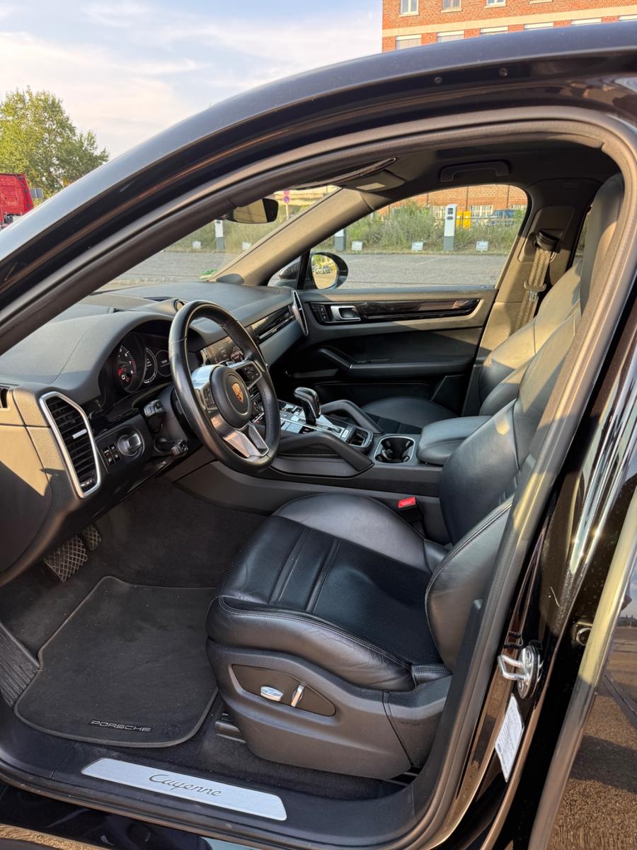 Porsche Cayenne 3.0 V6 Tiptronic -