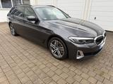 BMW 530d Touring Luxury Line, 286 PS, Standhzg., ACC - BMW 530 Gebrauchtwagen in München