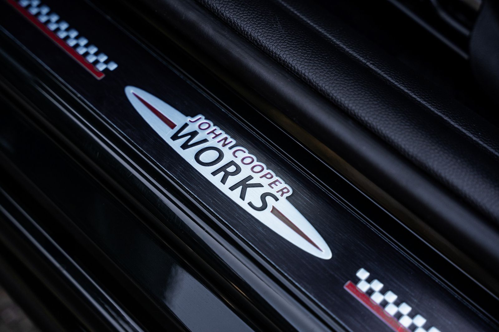 Fahrzeugabbildung MINI John Cooper Works Cabrio FACELIFT/AERO-PACK/LED
