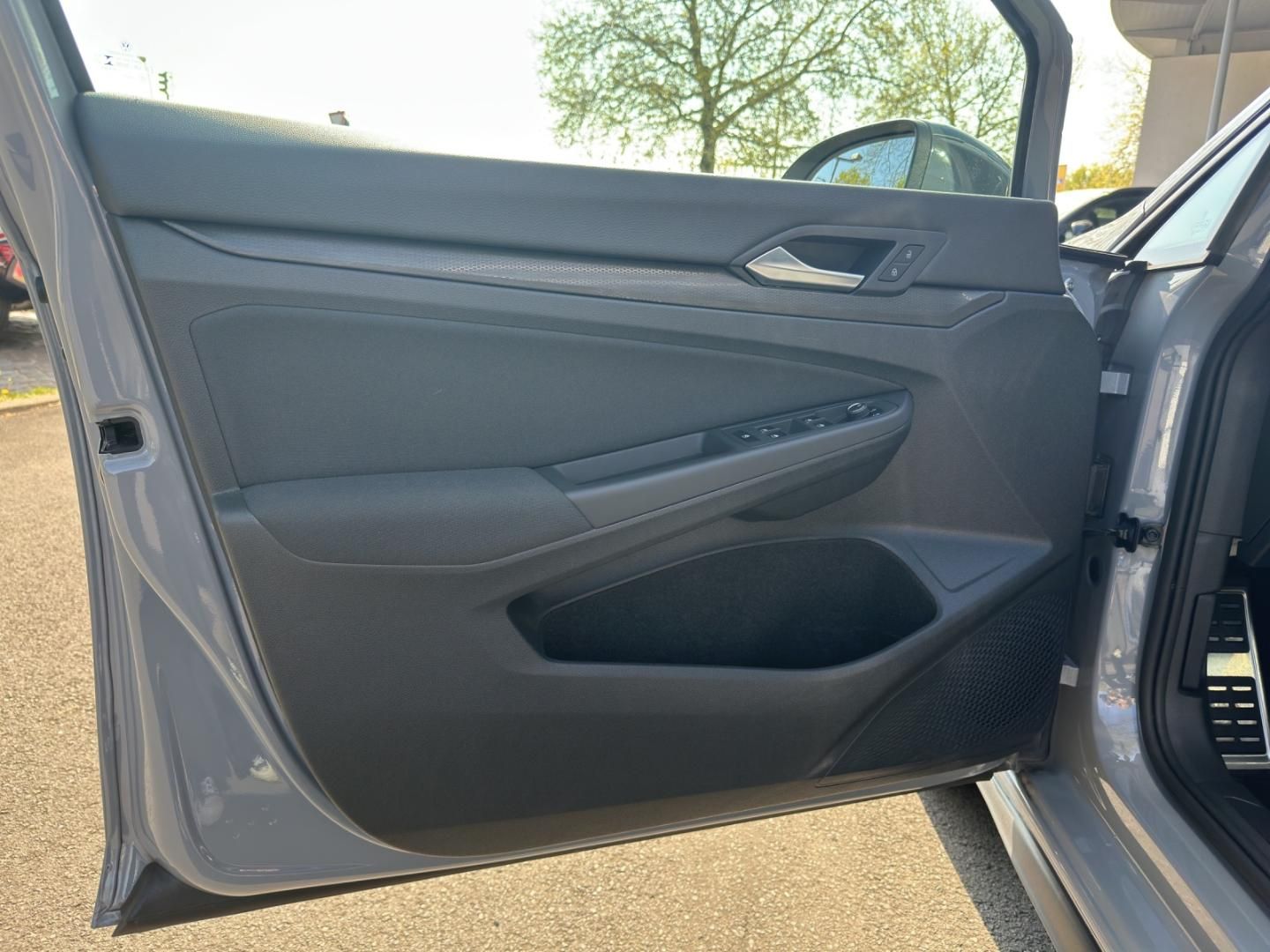 Fahrzeugabbildung Volkswagen Golf GTI VIII 2.0 TSI-DSG,AHK,Rückf.-Kamera,DCC,