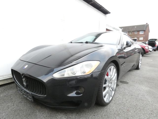 Maserati Granturismo Coupe  Französische Brief