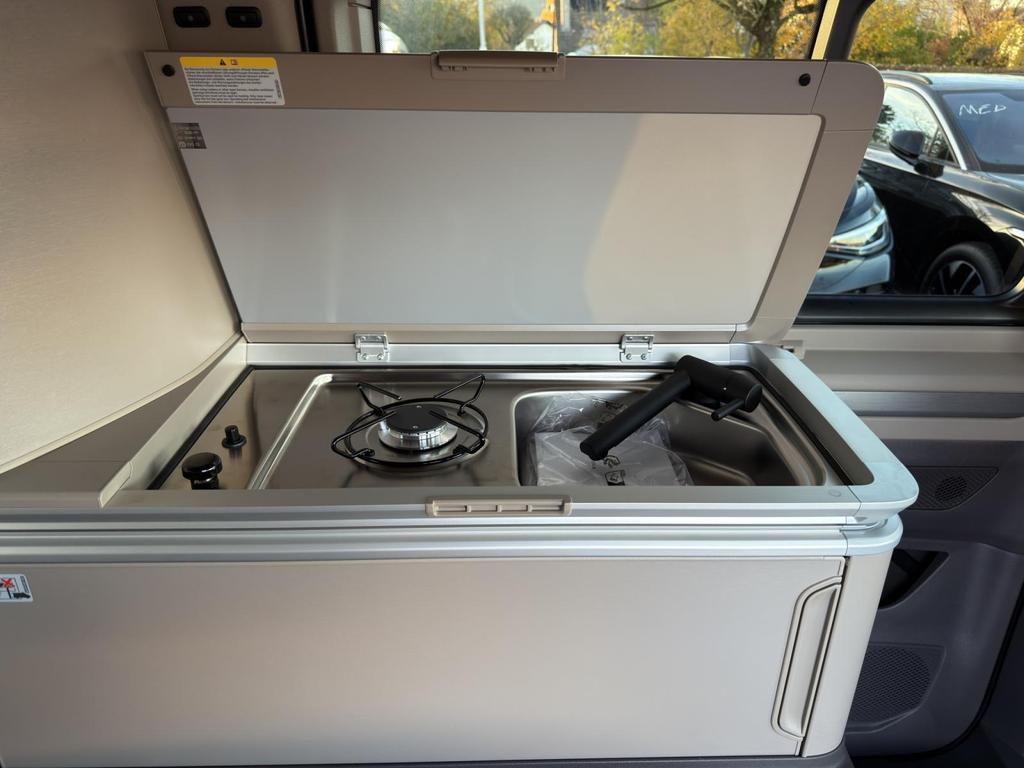 Volkswagen T7 California