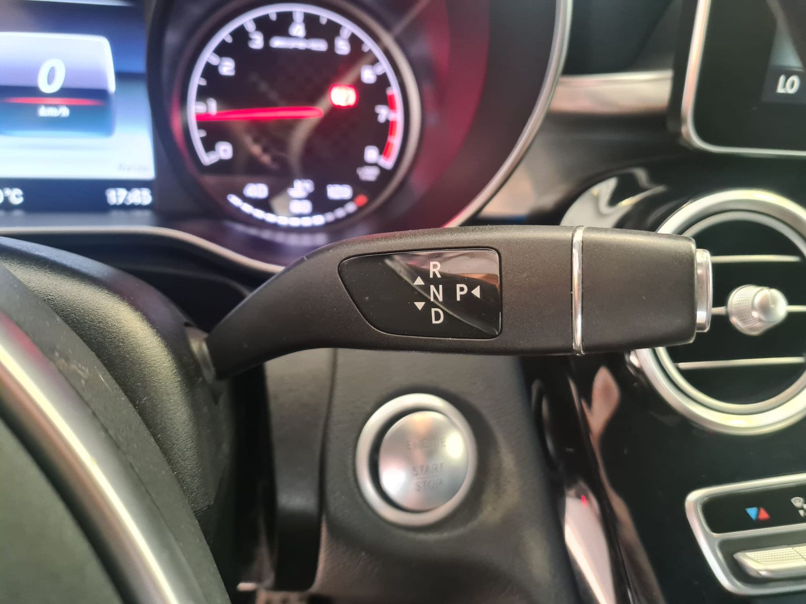 Fahrzeugabbildung Mercedes-Benz C 43 AMG T-Modell / 1. Hand / Insp n / SH bei MB
