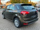 Citroën C4 Picasso/Spacetourer 1.6 NAVI SHZG PDC - Citroën C4 Picasso mit Benzin-Antrieb: Kleinbus, 1.6