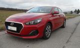 Hyundai i30 Fastback 1.6 CRDi 136PS /Kamera/neueBatterie - Hyundai i30 mit Diesel-Antrieb: Ps