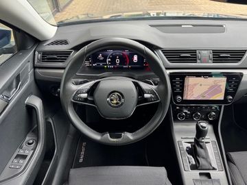 Bild 7 Skoda Superb Combi 2.0 TDI Style DSG AHK Navi Rückfahr