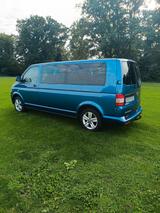 Volkswagen T5 Kombi - Volkswagen T5: Von Privat