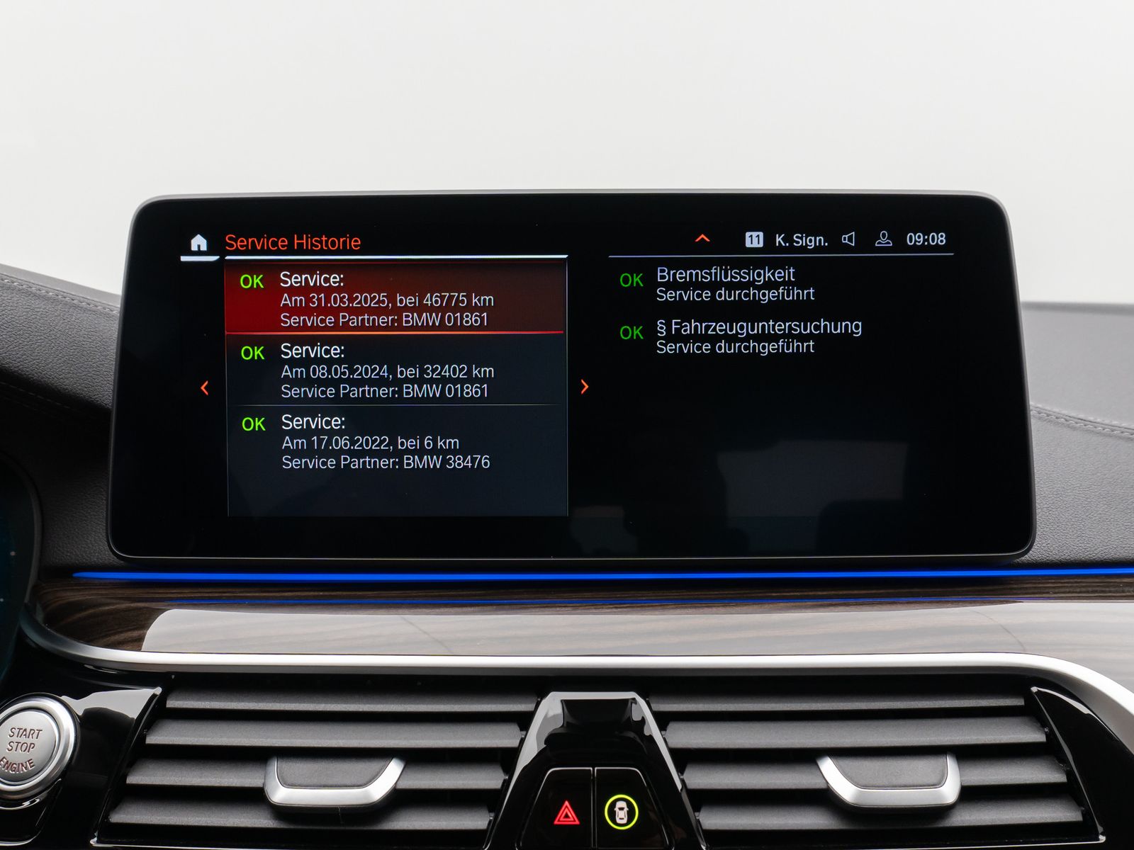 Fahrzeugabbildung BMW 540i xD LuxuryLine Kamera Laser HUD H/K Komfort
