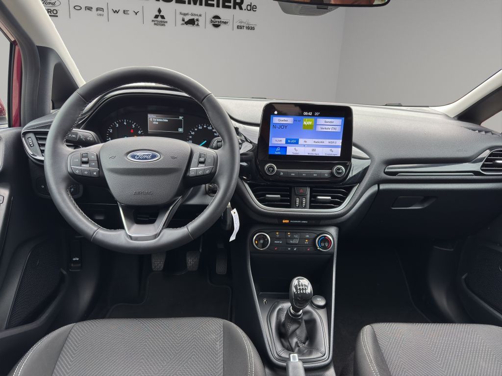 Fahrzeugabbildung Ford Fiesta 1.0 COOL&CONNECT