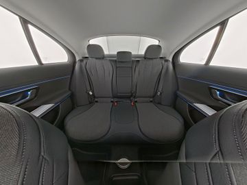 Mercedes E 200 - 9