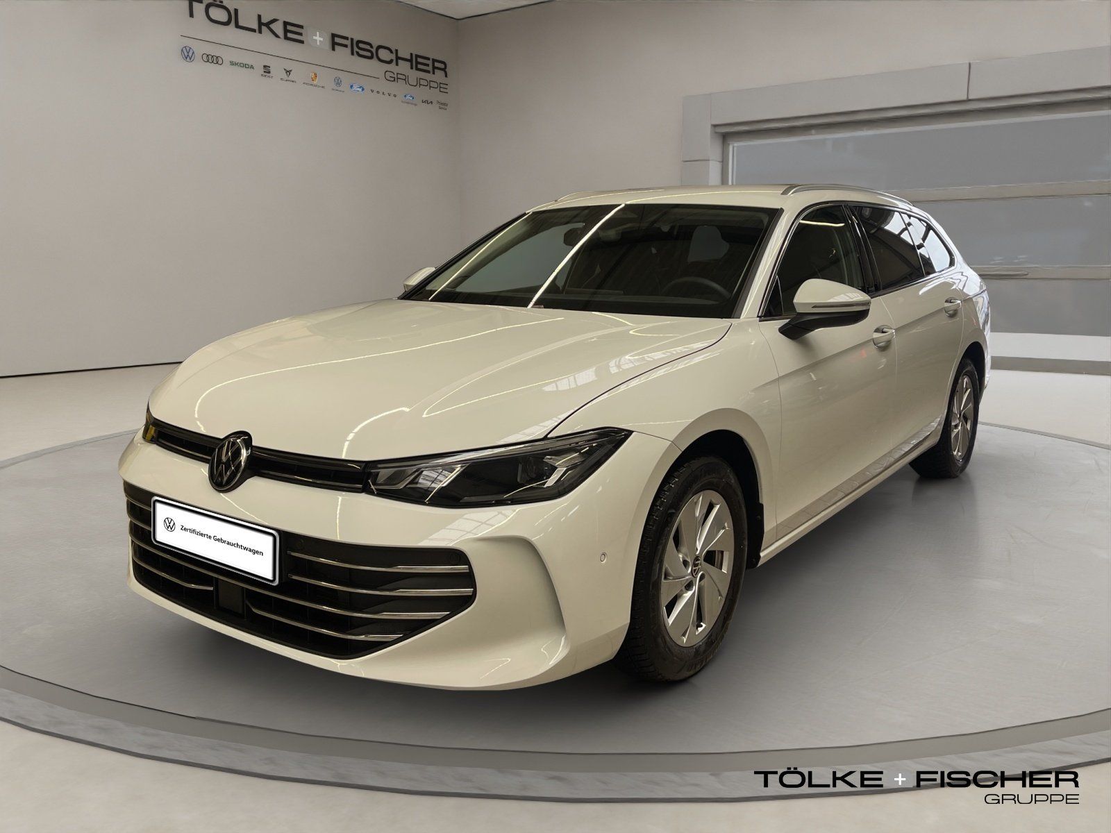 Volkswagen Passat Variant 2.0 TDI Business DCC ACC AHK LM foto 2