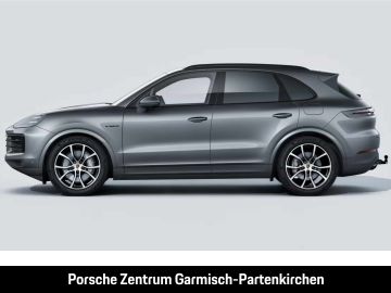 Porsche Cayenne - 2