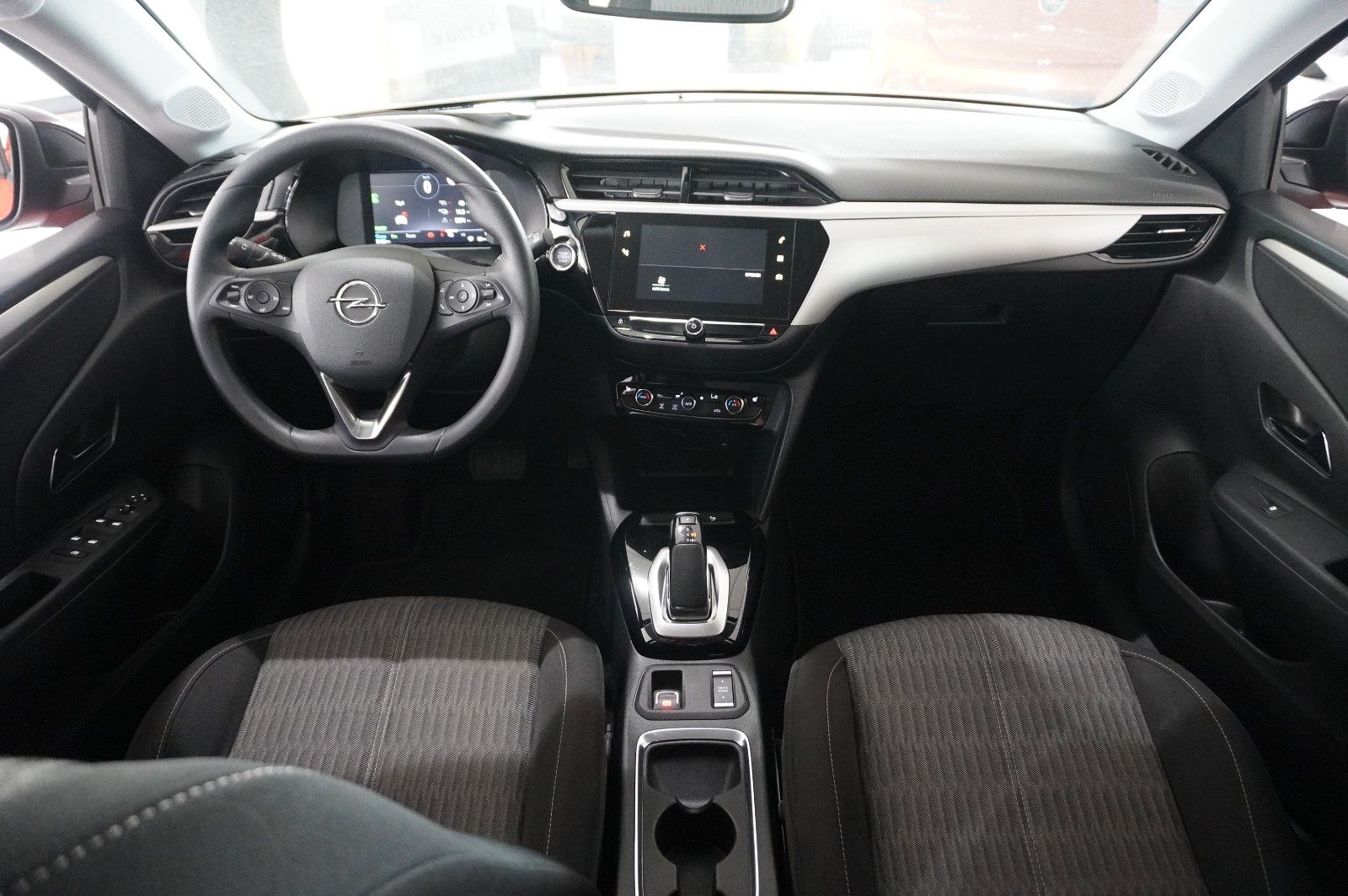 Fahrzeugabbildung Opel Corsa-e F EDITION 3-PHASIG NAVI/LED/KAMERA/SHZ