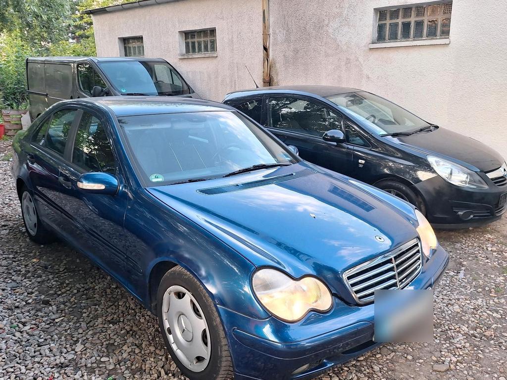 Mercedes-Benz C 200
