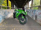 Kawasaki ZX10R  // Top Zustand // TÜV Neu // Viele Extras - KAWASAKI ZX10R