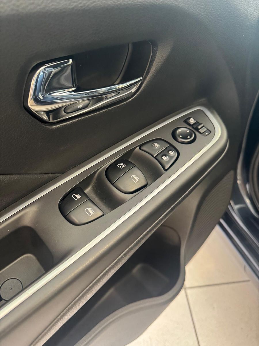 Fahrzeugabbildung Nissan Micra N-Sport 1.HAND/SCHECKHEFT/NAVI/KLIMA