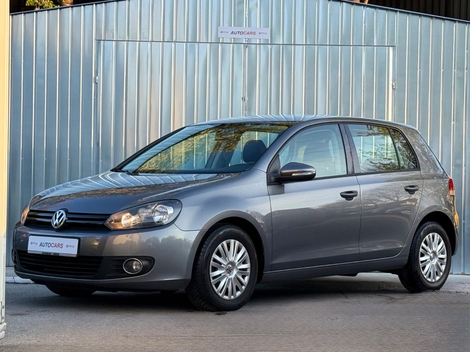 Volkswagen Golf VI Trendline/AUTOMATIK-TUV-NEU/2Z-KLIMA