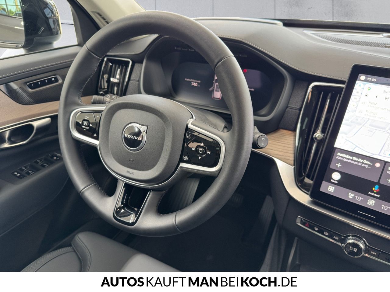 Volvo XC90 T8 AWD Plug-In Dark HUD 360° BLIS ACC H&K foto 10