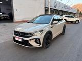 Andere Volkswagen Taigo 1.0 R Line DSG 110CV - Andere mit Benzin-Antrieb: Schiebedach